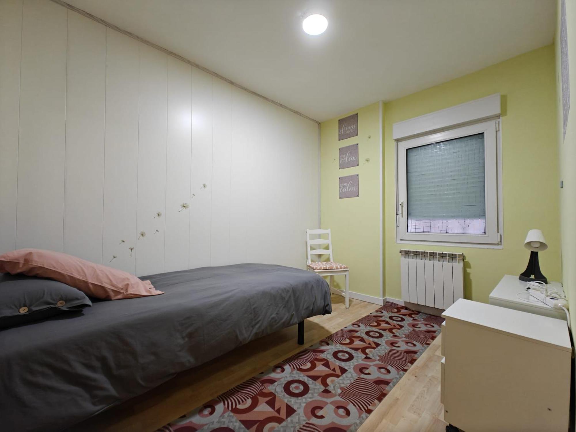 Apartment Dreams *
